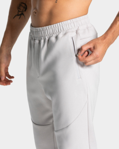 Pantalon de jogging cargo décontracté multi-poches personnalisé pour homme, en coton léger, avec taille élastique et patch en caoutchouc - Product Image 4