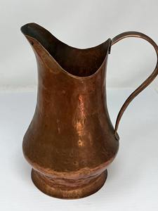 เหยือกน้ำทองแดงโบราณ ออกแบบมาเพื่อการจัดเลี้ยง โรงแรม งานเลี้ยง โต๊ะอาหาร และกิจกรรมกลางแจ้ง จากอินเดีย - Product Image 2