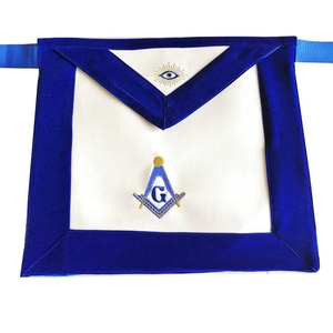Delantal Masónico Clásico con Adorno de Satén Bordado en 3D con Estampado de Lámina Dorada, 1-1/2 Pulgadas de Ancho, Cierre Ajustable, Flecos Tradicionales - Product Image 4