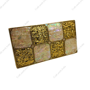 Pochette de soirée de luxe artisanale indienne en nacre avec motif en fil de laiton et pierre d'agate naturelle, pour elle - Product Image 2