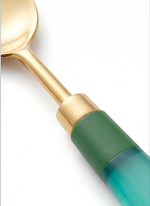 Cuillères à thé dorées avec manches en résine turquoise, ensemble de couverts modernes, compatibles lave-vaisselle, vaisselle de fête - Product Image 2