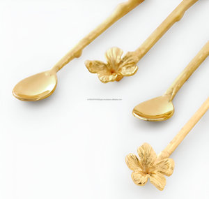 Juego de 4 piezas de cuchara de té con mango de diseño de flor dorada hecha a mano de lujo - Product Image 2