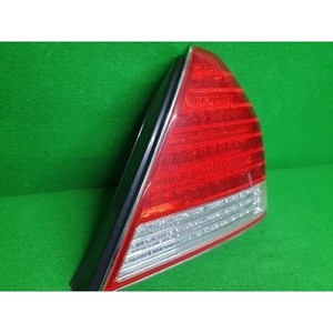 Luz Trasera Derecha Usada para Equus - Product Image 2