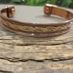 Bracelet en cuivre massif réglable fait à la main Design traditionnel manchette moderne Antique de qualité supérieure pour les bracelets de mode de santé - Product Image 6