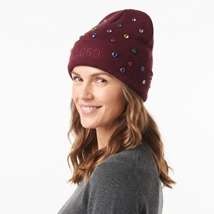 Bonnet d'hiver personnalisé brodé, doux et chaud, en tricot, orné de perles et de strass, pour femme, idéal par temps froid - Product Image 3