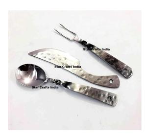 Juego de Cubiertos de Acero Inoxidable Negro, Cubertería Dorada con Cuchara, Tenedor y Cuchillo Plateados, Diseño Elegante de Cuchillo, Tenedor y Cuchara - Product Image 2