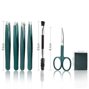 Juego de Pinzas de Acero Inoxidable de Alta Calidad de 4 Piezas, Precisión Profesional para el Cuidado Facial y de las Cejas - Product Image 2