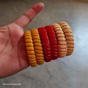 Bracelets en résine sculptés à la main, bijoux artisanaux élégants pour femmes à prix avantageux - Product Image 5