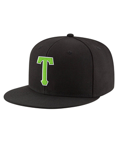 Gorra de Béisbol Ligera para Hombre, Negra, de 6 Paneles, Hecha a Medida, con Logotipo 'T' Verde Bordado en el Panel Frontal, Ajuste Casual, Tela Twill - Product Image 1