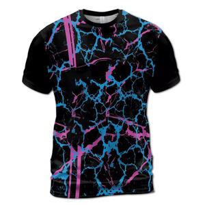 T-shirt à manches courtes pour homme, imprimé photo loup hurlant sur lune et ciel nocturne, col rond, coupe décontractée, respirant, en polyester tricoté - Product Image 1
