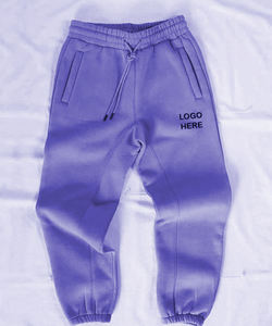 Pantalones de algodón personalizados para hombre, ligeros, casuales, con corte ajustado, construcción transpirable y detalles modernos. - Product Image 5