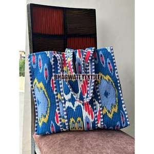 Handmade Cotton Quilted <b>Tote</b> <b>Bag</b> Women Ins Style Shoulder <b>Bag</b> Floral Animal Print <b>Zipper</b> Closure Fabric Fashionable Logo <b>Bag</b> - Product Image 1