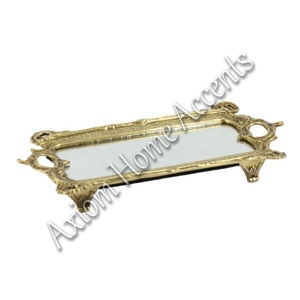 ถาดทองเหลืองทรงกลมทันสมัยจาก Axiom Home Accents ของตกแต่งบ้านทำมือจากโลหะสำหรับคริสต์มาส ใช้งานได้หลากหลาย ดีไซน์เรียบหรู - Product Image 6