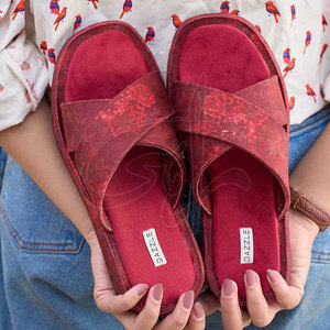 Sandalias de Piel Genuina de Alta Calidad con Diseño de Tiras Cruzadas, Forro de Terciopelo Estampado Antideslizante y Personalizable, a la Moda - Product Image 4