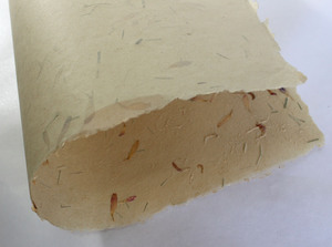 High Quality Eco-Friendly 80 GSM Recycled Jute <b>Paper</b> Screen Printing Compatible Flower Petals Art Craft Sheets Gift <b>Wrap</b> - Product Image 5