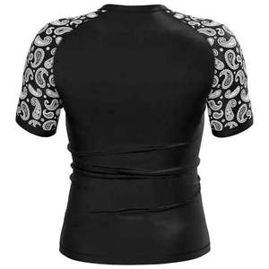 Camiseta de Compresión Personalizada por Sublimación para Hombre, Manga Larga, para BJJ, MMA, Grappling, Sin Gi, para Gimnasio, Fitness y Entrenamiento - Product Image 3