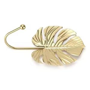 Ganchos de metal de diseño para colgar abrigos, sombreros y bolsos en la entrada, organizador de almacenamiento de pared. - Product Image 1