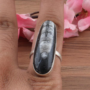 Bague Chevalière Femme en Argent Sterling 925 avec Onyx Noir Naturel Grand Format, Sertie en Bezel, Faite à la Main, Pierre Précieuse, Vente en Gros - Product Image 2