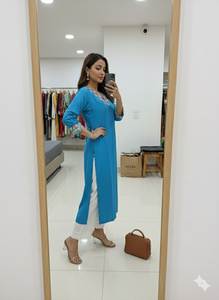 Premium Chanderi Silk V Neck Embroidery Work <b>Kurti</b> With Cotton Lining - Product Image 4