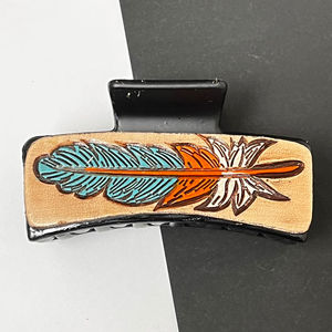 Pince à cheveux en cuir de vachette sculpté de qualité supérieure, motif floral western, accessoires pour cheveux de cowgirl, prix de gros, parfaite pour le style quotidien - Product Image 6