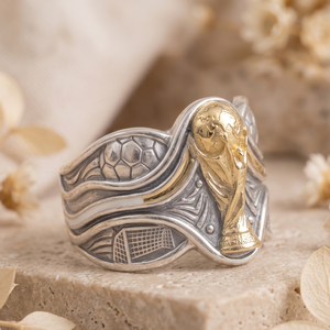 Bague de trophée de football 3D personnalisée en argent sterling 925, bague pour fan de football, bijoux commémoratifs de fête, fabricant en gros - Product Image 2