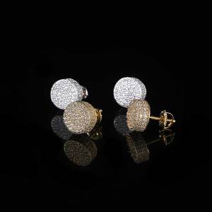 Boucles d'oreilles clous rondes en argent 925 avec diamants de laboratoire pour hommes, style pavé de luxe - Product Image 5