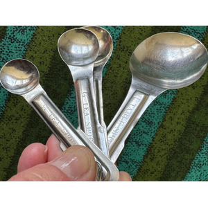 Stainless Steel Measuring Cups Set Shiny Polished Handmade Kitchenware Measuring <b>Tools</b> And <b>Gadgets</b> Modern Design Durable Set - Product Image 3