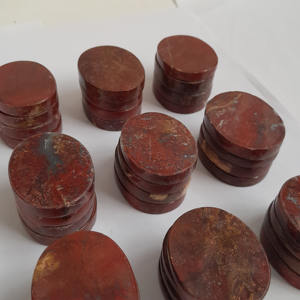 Pierre de jaspe rouge indonésien naturel de haute qualité, pierre lisse polie à la main, cristal de guérison, 45 × 35 mm - Product Image 4