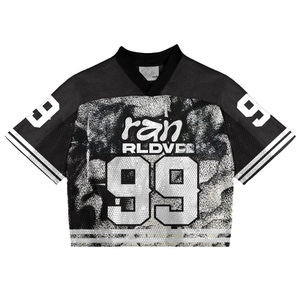 Conjunto Deportivo Urbano, Camiseta Negra con Estampado Sublimado en Blanco, Cuello en V y Manga Corta con Pantalones Cortos con Cordón, Unisex para Adultos, Ropa de Verano - Product Image 3