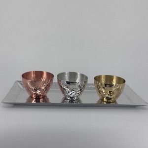 Boîte cadeau Ramadan en acrylique, grand récipient rond doré en métal avec boîte à dattes en acrylique, ensemble de service élégant avec calligraphie arabe - Product Image 5