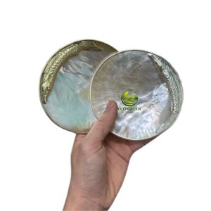 Grande assiette décorative en nacre naturelle pour la présentation des fruits de mer dans les restaurants - Product Image 4