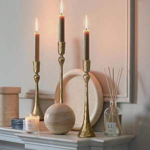 Ensemble de 3 bougeoirs décoratifs vintage en fonte pour bougies coniques, pour mariage, dîner, fête - Product Image 1