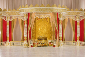 Decoración de Mandap para Bodas del Sur de la India, Calidad de Exportación, Mandap Tallado en Madera para Bodas del Sur de la India, Conjunto de Escenario para Ceremonia de Recepción - Product Image 2