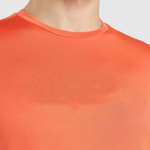 T-shirt de sport imprimé pour homme, confortable, fabriqué dans les meilleurs matériaux, vente chaude, 100% coton, coupe ample, idéal pour l'été. - Product Image 6
