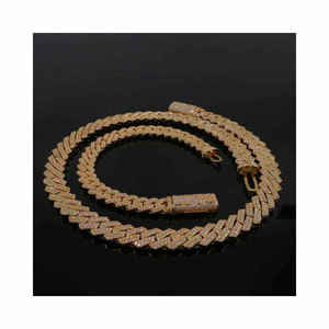 กำไลข้อมือ AMBER JEWELS T-616 แบบ unisex ชุบทอง ประดับโมอิสซาไนต์ทรงกลมเจียระไนแบบเหลี่ยม สไตล์ฮิปฮอป เหมาะสำหรับงานปาร์ตี้ - Product Image 1