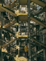 Edición de Imágenes de Productos Industriales de Alta Calidad con Reflejos de Sombra y Ajustes de Color Disponibles para la Venta