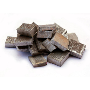 Cobalto Metálico Refinado de Fábrica con una Pureza del 99.9% para Procesamiento Químico y Producción de Materiales de Alto Rendimiento - Product Image 1