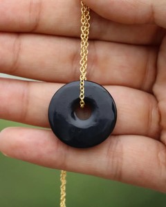 Collier en tourmaline noire naturelle, pendentif en pierre précieuse, bijoux faits à la main, bijoux de guérison, cadeau de mode pour femmes - Product Image 3