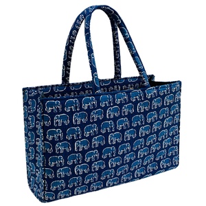กระเป๋าถือพิมพ์ลายช้างสีน้ำเงินสำหรับผู้หญิง กระเป๋าผ้าทนทาน มีซิป จุของได้เยอะ มีสไตล์ เป็นมิตรกับสิ่งแวดล้อม พับเก็บได้ ใช้ได้ทุกวัน - Product Image 1