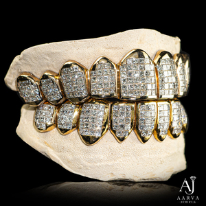 Grillz de Moissanita Personalizados con Incrustaciones de Diamantes, Chapados en Oro sobre Plata Fina, con Corte Princesa y Engaste de Garra, para Fiestas - Product Image 6