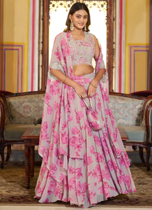 Conjunto de Lehenga Choli de Georgette Bordado Listo para Usar con Capa, Dupatta y Batwa - Product Image 1