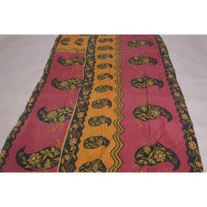 Colcha Kantha Gudri de Algodón Hecha a Mano, Reversible, Vintage, para Sofá, Cama o Decoración de Dormitorio - Product Image 4