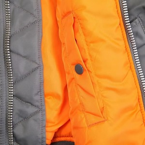 Nueva Chaqueta Bomber Personalizada con Logotipo, Económica y de Moda para Hombre, Chaqueta Bomber de Béisbol Personalizada con Algodón en Oferta - Product Image 3