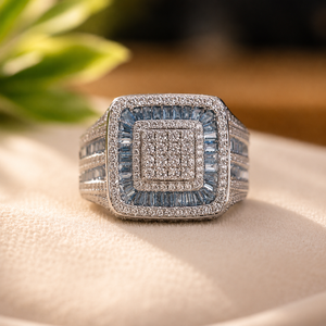 Bague de fiançailles pour homme en argent sterling 925, sertie de moissanite ronde micro-incrustée, style baguette glacée - Product Image 6