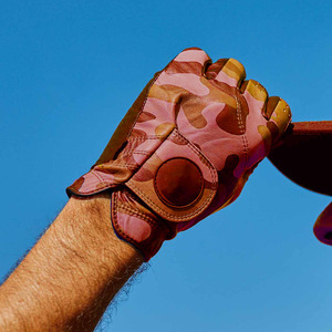 Gant de golf pour homme en peau de mouton, antidérapant, blanc, haute qualité, avec logo personnalisé, confortable et à adhérence améliorée - Product Image 3