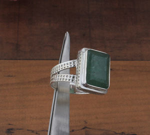 Bague de fiançailles en argent sterling 925 sertie d'un jade vert rond de luxe, taille brillant, sertie de pierres, cadeau de fête de mariage pour femme, bijoux fins - Product Image 6