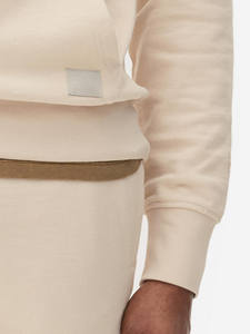 Sweats à capuche en coton à manches longues nouvellement coiffés en gros pour hommes à vendre à des prix très économiques - Product Image 3