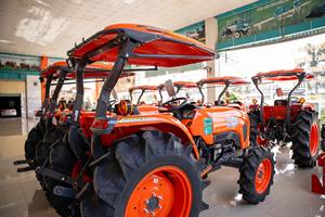 รถแทรกเตอร์50HP ล้อ L5018คูโบต้าทนทานมีสมรรถนะสูงส่วนประกอบหลักของเครื่องยนต์4WD ในประเทศไทย - Product Image 6