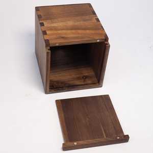 Organisateur en bois d'acacia naturel fait main |   Porte-boîte à mouchoirs en bois, décoration d'intérieur, cadeau |   Boîte en bois décorative pour le salon - Product Image 5