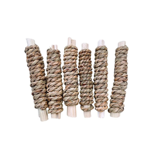 Nuevos juguetes masticables de bambú natural para conejos, premios de hierba marina tejida para animales pequeños, precio mayorista desde Vietnam - Product Image 2